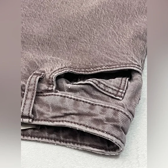 Universal Thread Women’s Distressed Frayed Vintage Midi Denim Mauve Shorts - Picture 14 of 16